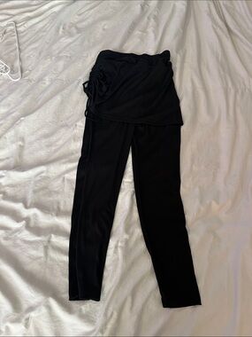 Black Women's Skirted Leggings